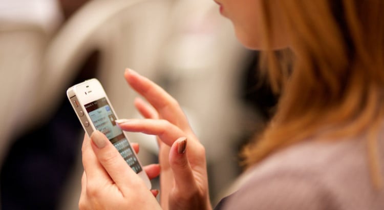 Lei garante ao consumidor celular provisório enquanto aparelho definitivo estiver na assistência