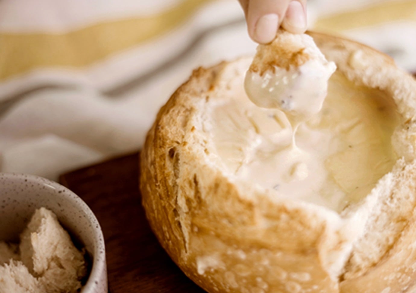 Fondue é boa pedida para elevar a temperatura no Dia dos Namorados