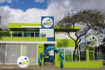 Influx English School inaugura unidade em Itabira e busca professores para lecionarem na escola