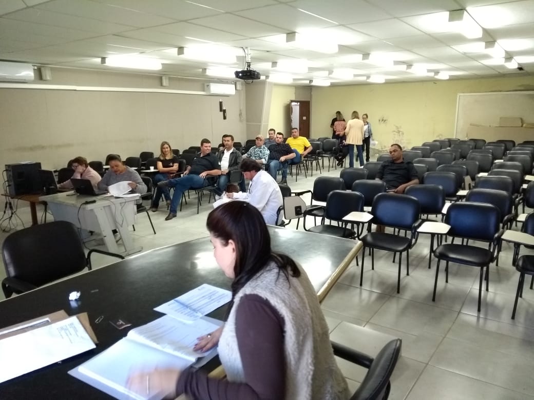 Maiara e Maraísa e Zé Neto e Cristiano devem ser as atrações da cavalgada de João Monlevade
