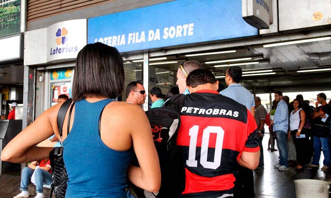 Caixa Econômica Federal sobe limite de saque em lotéricas