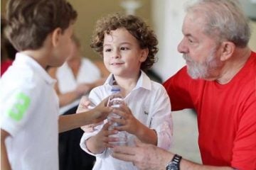 Lula é liberado a ir em velório do neto de 7 anos