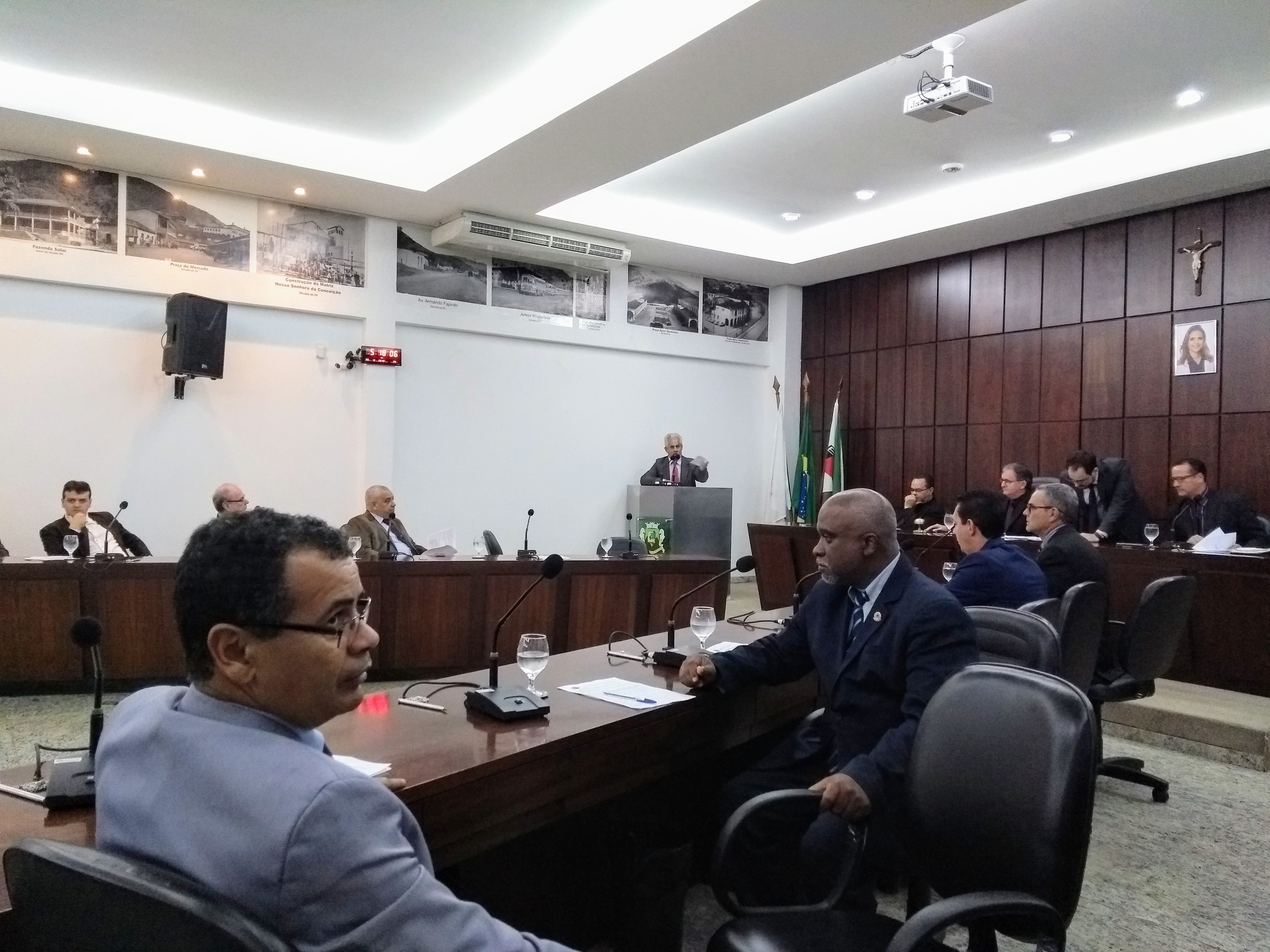 Câmara de Monlevade suspende reunião em luto por morte de mãe do vereador Nasser