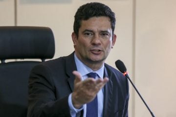 Em depoimento no Senado, Moro nega ação combinada com procuradores