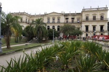 Museu Nacional não tinha brigada de incêndio, nem seguro para acervo