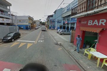 Homem é espancado na porta de bar em Itabira – Veja vídeo