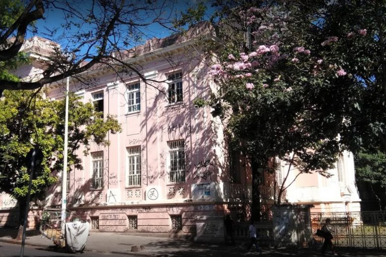 Jovem acusado de matar colega no Instituto de Educação vai a júri popular