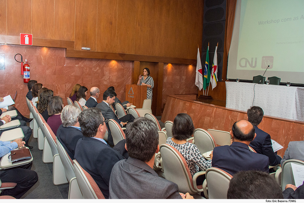 Observatório Nacional promove capacitação de juízes e promotores com foco em barragens