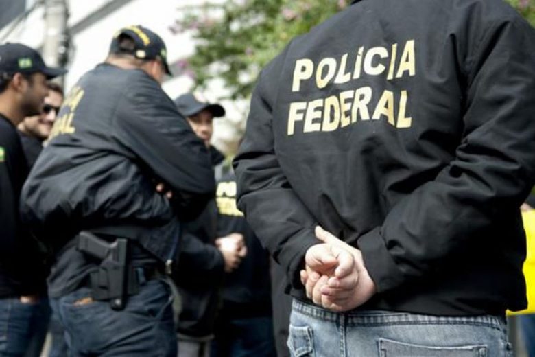 Idade mínima para aposentadoria de policiais federais permanece em 55 anos