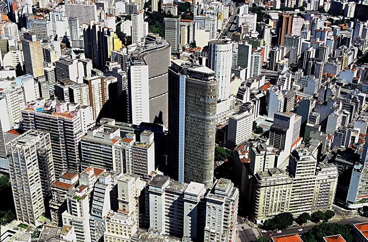 Proposta do TJMG provoca um reajuste de 266% nas tarifas para registro de imóveis