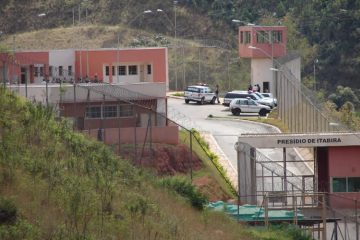 Detento em prisão domiciliar deixa de recarregar tornozeleira eletrônica e é levado para o presídio