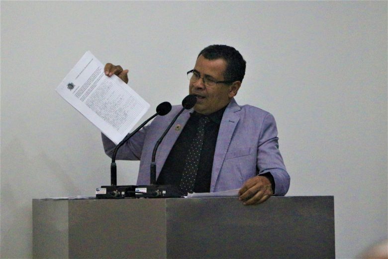 Moradores reclamam de mudança do itinerário de ônibus em Monlevade
