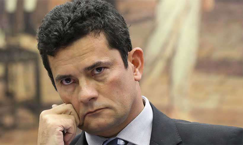 Sérgio Moro aceita convite de Bolsonaro para o Ministério da Justiça