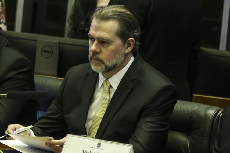 Toffoli homologa acordo da AGU para ressarcir vítimas de fraude no INSS