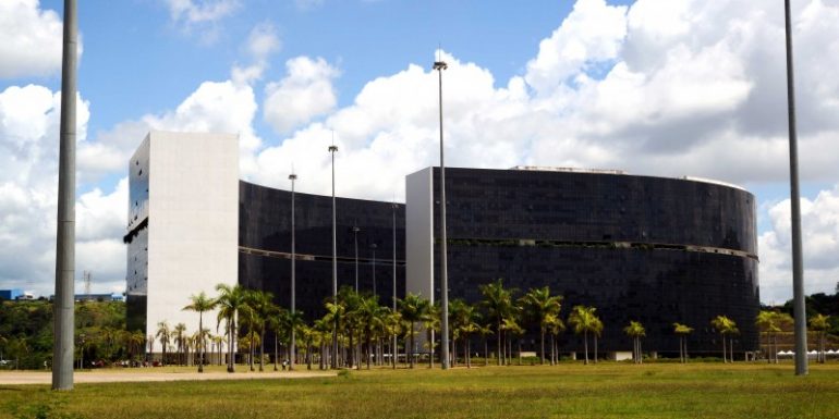 Estado identifica pagamento indevido de R$ 14 milhões a servidores estaduais
