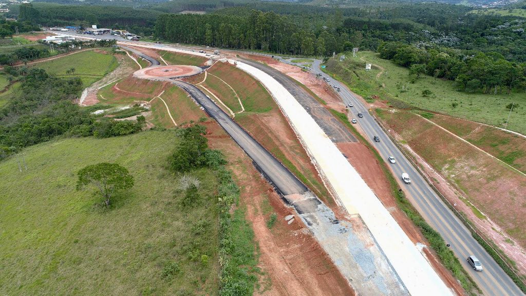 Tráfego na BR-381 perto de Itabira será no esquema Pare e Siga até quinta-feira
