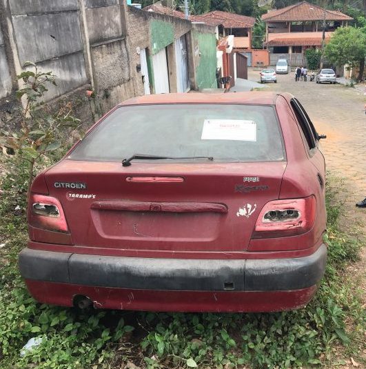 A exemplo de Itabira, Monlevade prepara ação para retirar veículos abandonados e carcaças das ruas
