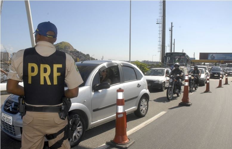 Ainda não pegou a estrada? Veja dicas para fazer uma viagem segura