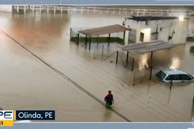 Fortes chuvas provocaram mortes em Recife, Olinda e Abreu e Lima