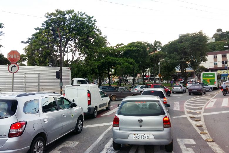 Cinco meses após fim de prazo, arrecadação do IPVA em Itabira ainda está em 89%