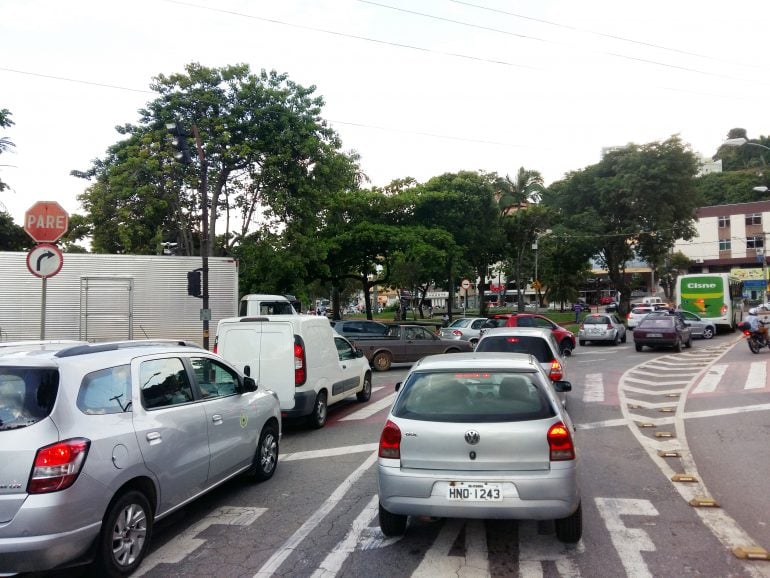 Cinco meses após fim de prazo, arrecadação do IPVA em Itabira ainda está em 89%