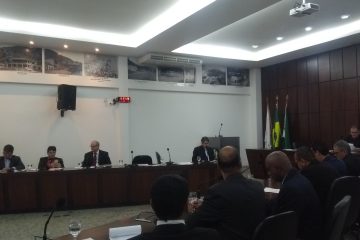 Projetos dos ambulantes e cidade limpa têm novos pedidos de vista em Monlevade