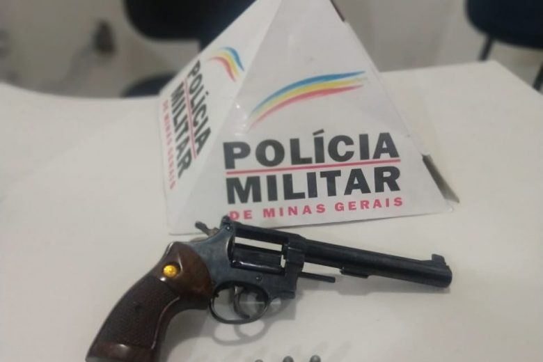 Polícia Militar apreende arma e prende autor de crime em Itabira
