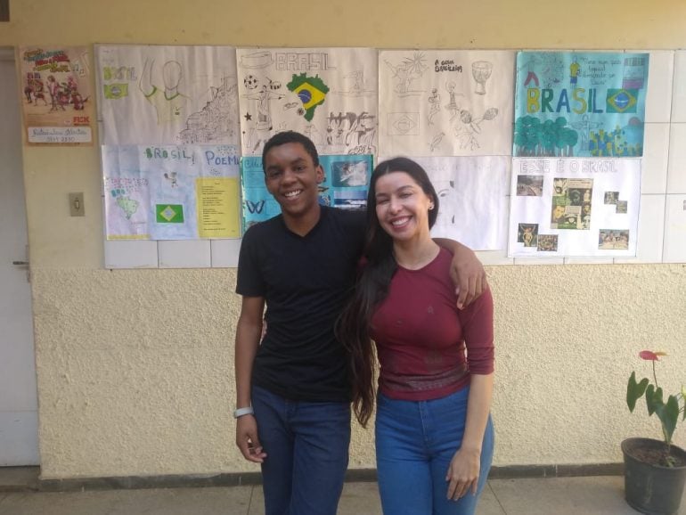 Trabalho sobre bullying leva alunos itabiranos até o papa Francisco