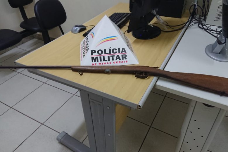Jovem é preso com espingarda no bairro Machado em Itabira