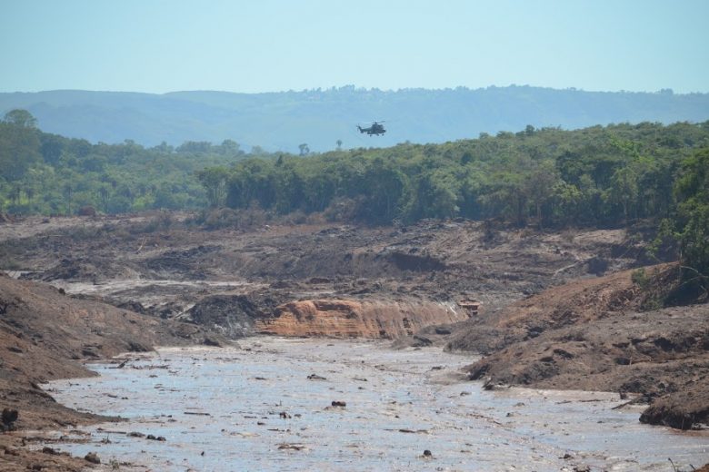 Beneficiários do Bolsa Família em Brumadinho perdem o auxílio Beneficiários do Bolsa Família em Brumadinho perdem o auxílio