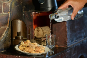 Hoje é o Dia Nacional da Cachaça e Minas tem muitos motivos para festejar