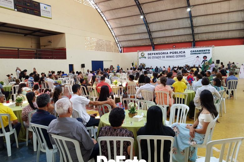 Emoção marca primeiro casamento comunitário em Conceição do Mato Dentro