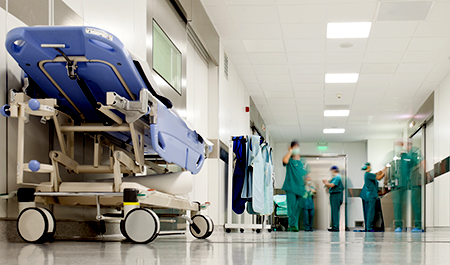 Pesquisa mostra que limpeza em hospital não extermina bactérias