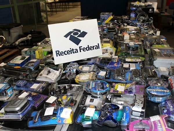 Receita Federal realiza 3º leilão eletrônico de mercadorias apreendidas