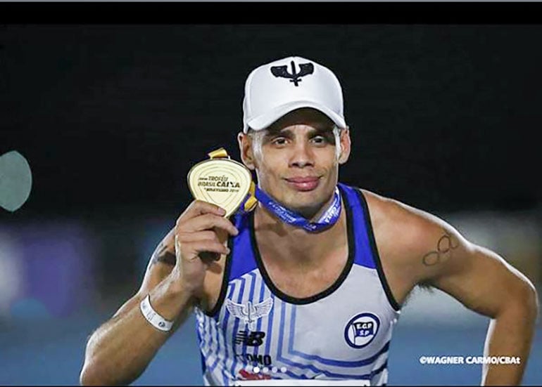 Itabirano faz melhor marca do ano e é campeão do Troféu Brasil no salto em altura