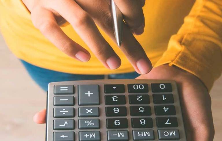Um em cada cinco inadimplentes no Brasil tem entre 41 e 50 anos