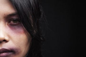 Bolsonaro veta notificação de casos de suspeita de violência contra a mulher