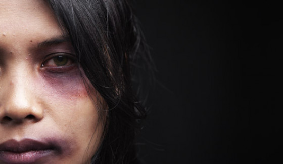 Bolsonaro veta notificação de casos de suspeita de violência contra a mulher