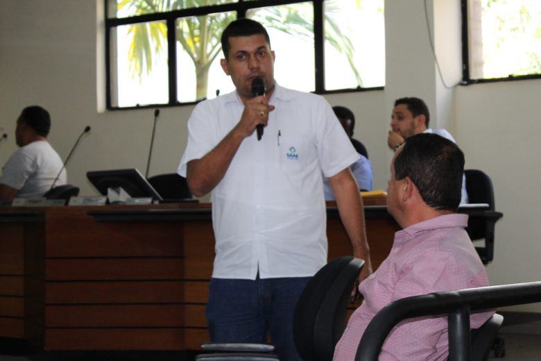 Presidente do Saae de Itabira afirma que não há ar na rede hidráulica
