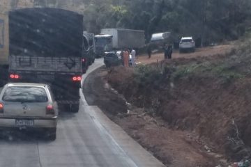 Acidente entre carro e carreta deixa trânsito lento na BR-381 nesta terça-feira, 1º
