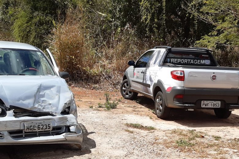 Acidente envolvendo dois carros deixa três feridos em Itabira