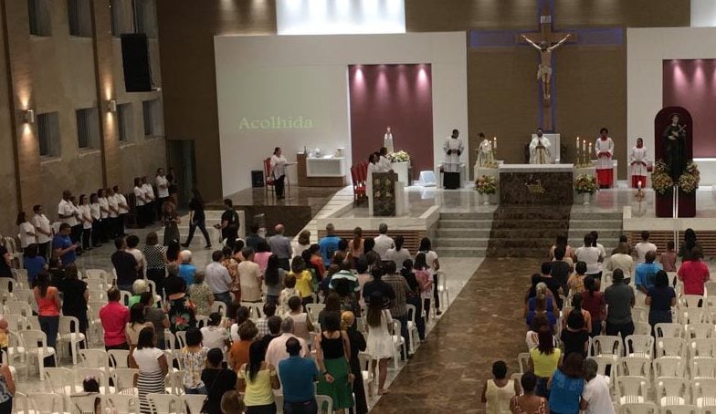 Com a presença de autoridades, missa comemora 171 anos de Itabira