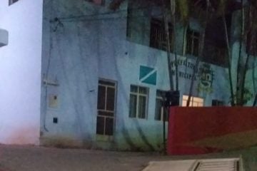 Jovem é preso após furtar e destruir carro de prefeitura