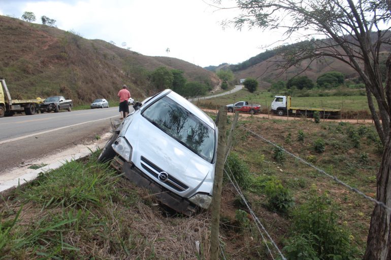 Idoso de 96 anos é socorrido após acidente em Santa Maria de Itabira
