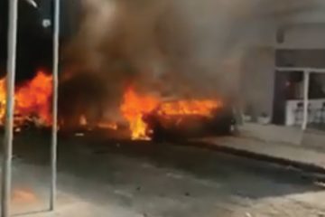 Avião de pequeno porte cai no bairro Caiçara em Belo Horizonte