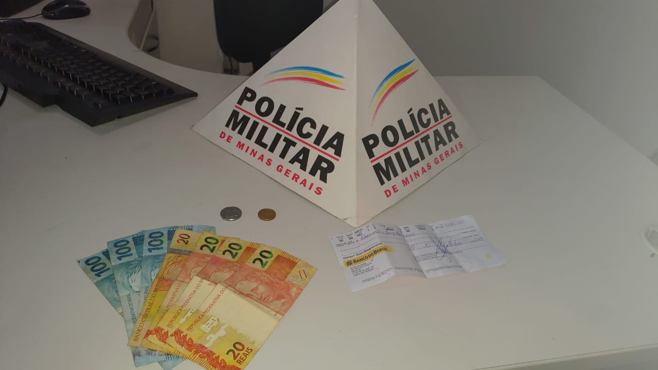Homem é preso em Itabira ao tentar descontar R$ 2.300 com cheque clonado