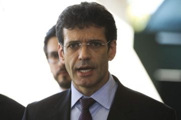 PF indicia ministro do Turismo por esquema de candidaturas laranjas