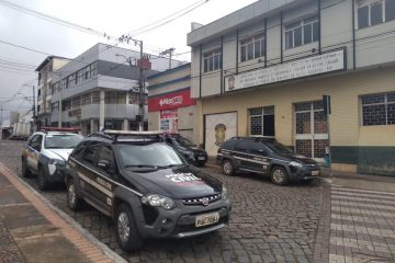 5 adolescentes acusados de crimes violentos são apreendidos em Santa Bárbara