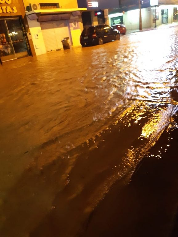 Alerta vermelho para fortes chuvas em Monlevade até a próxima terça