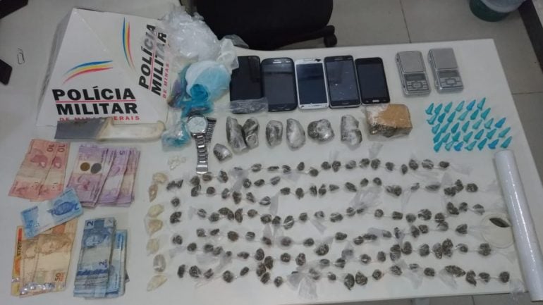 PM prende traficante e mais de 150 porções de drogas em Itabira